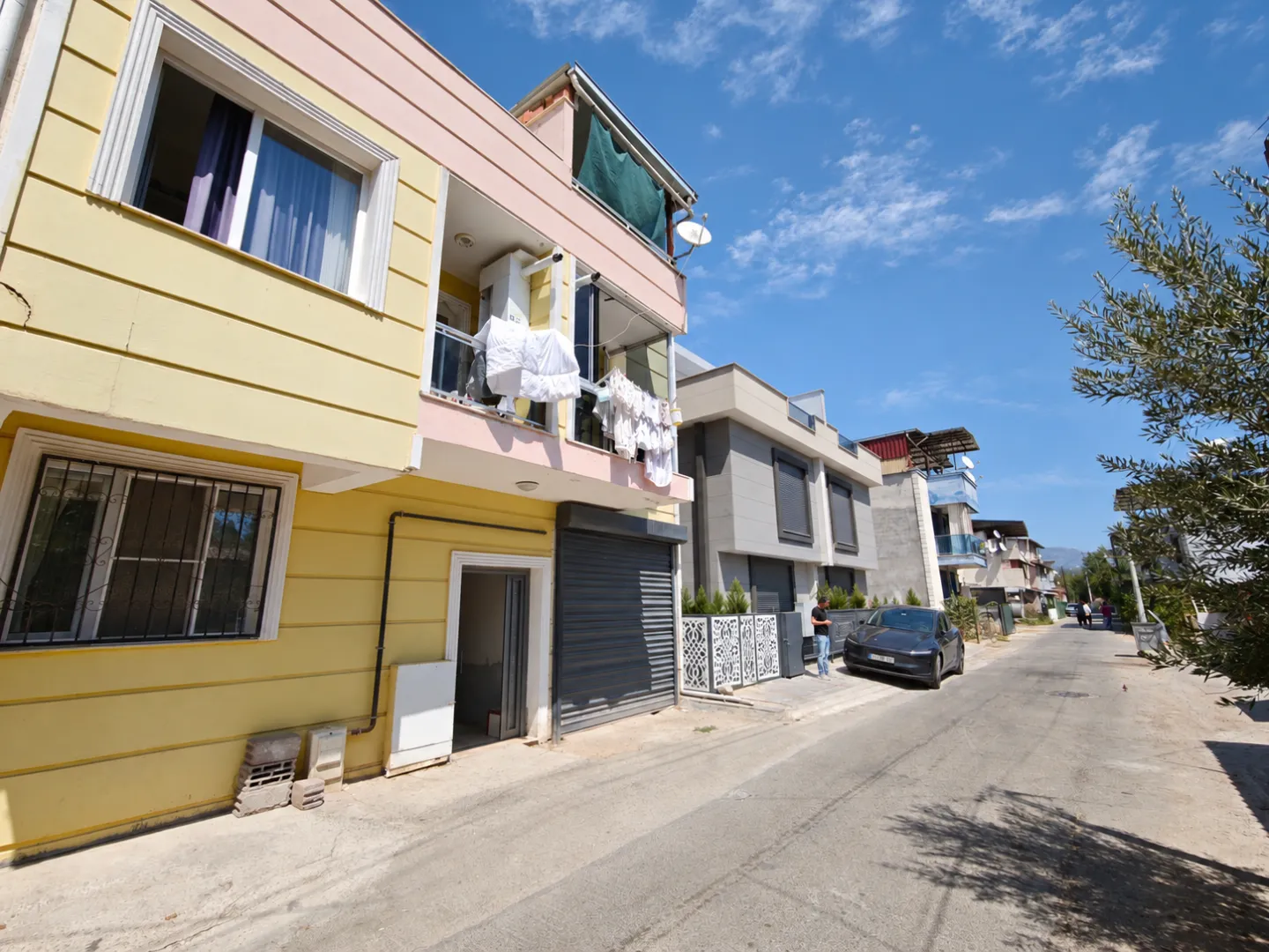 Türkmenköy'de Geniş Teraslı Kiralık Çatı Dubleksi